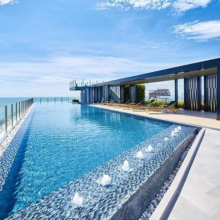 The Base Central Pattaya By Wwc Экстерьер фото