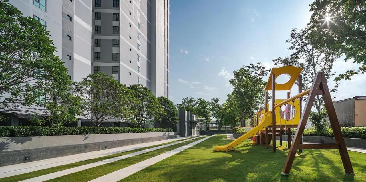 The Base Central Pattaya By Wwc Экстерьер фото