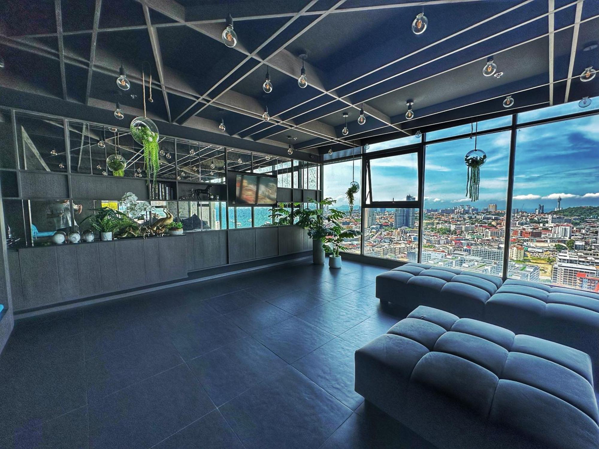 The Base Central Pattaya By Wwc Экстерьер фото