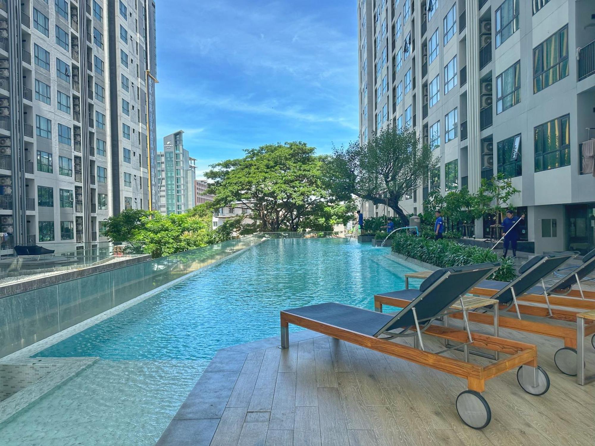 The Base Central Pattaya By Wwc Экстерьер фото